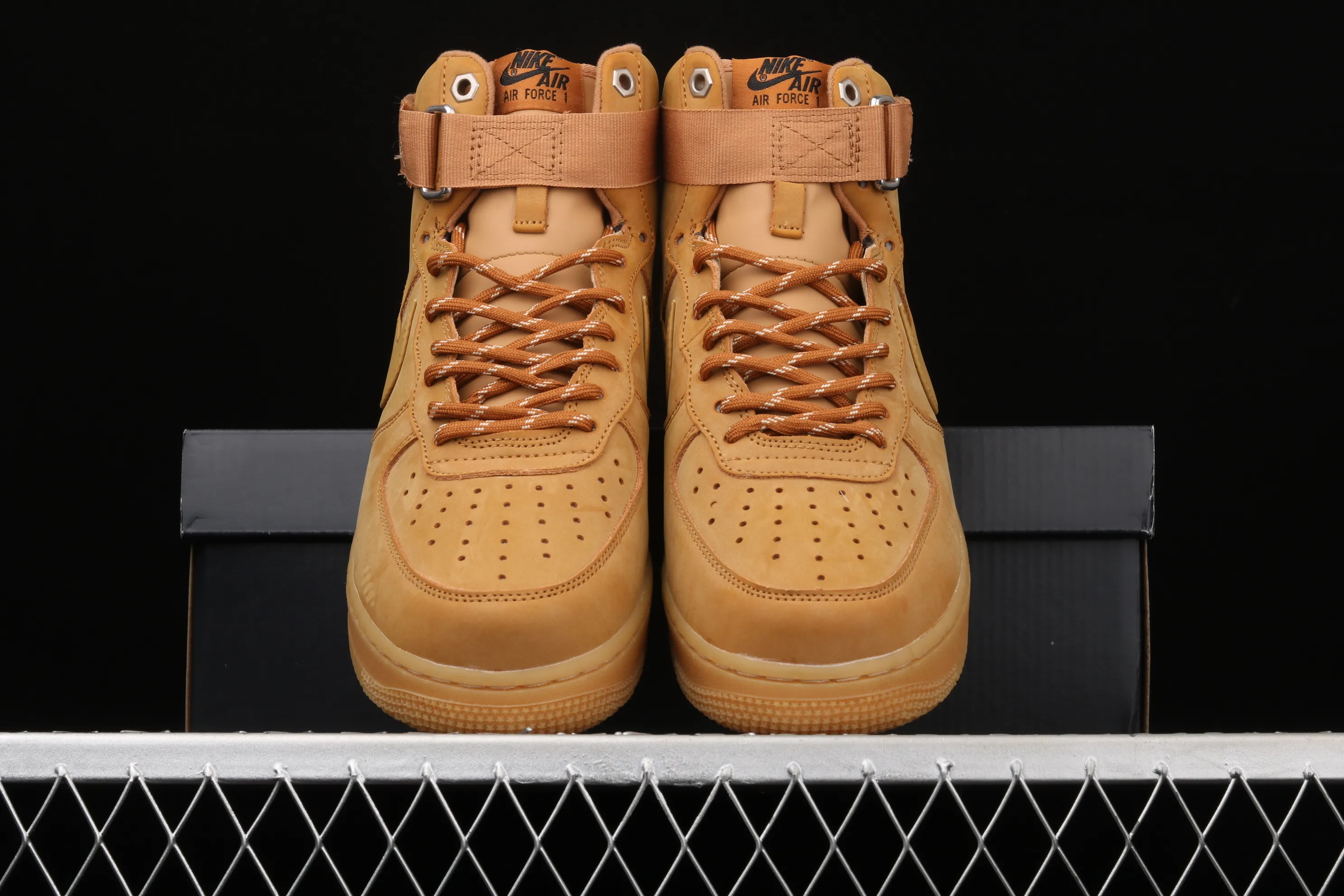 All categories Nk Air Force 1 Air Force series Nk Air Force 1 High J version Nk Air Force 1 High '07 2019 new version of wheat color Air Force One high-top sneakers CJ9178-200